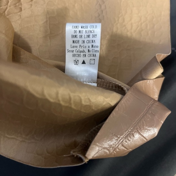 Faux Leather Mini Skirt Mocha Size Large - Picture 8 of 8